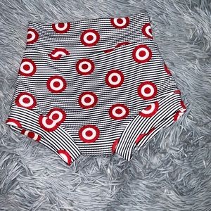 Custom Target bummies